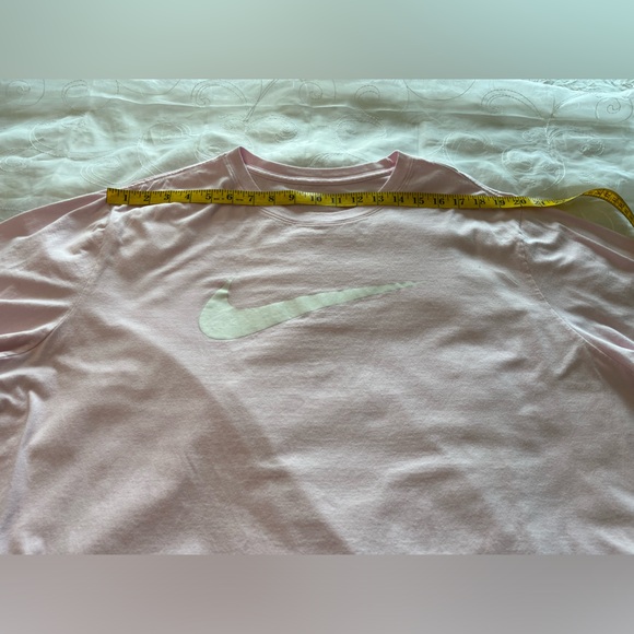 Nike Woman’s Short Sleeve Pink Tee - Picture 3 of 10